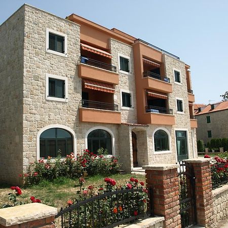 Apartment Vedran Podstrana Kültér fotó