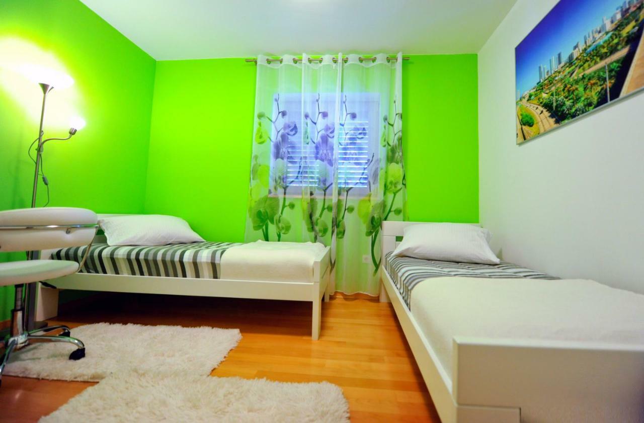 Apartment Vedran Podstrana Kültér fotó